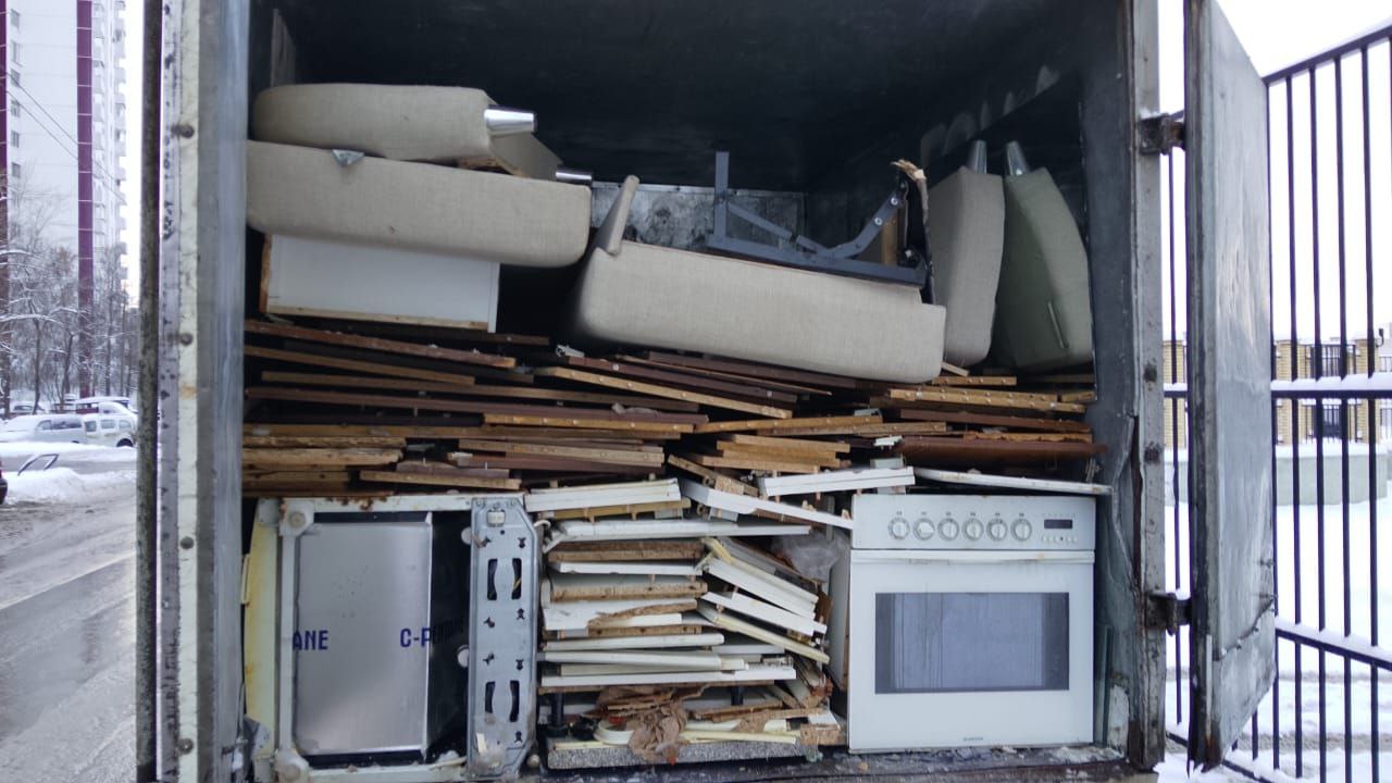 Кузов с мебелью и техникой